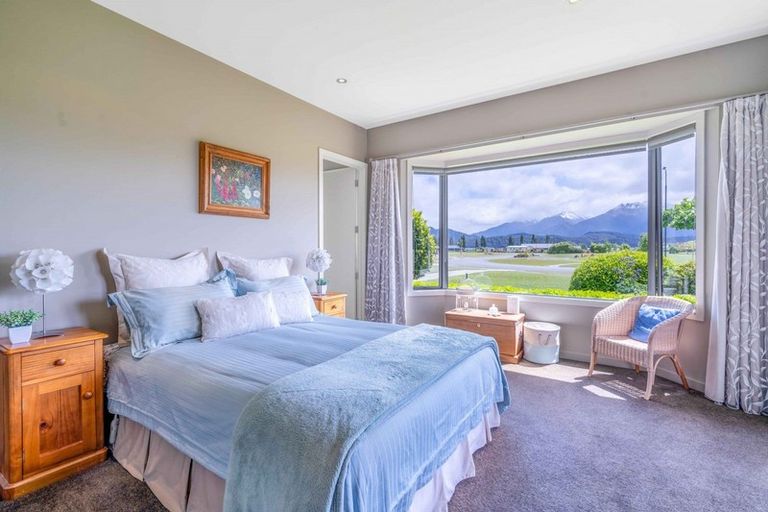 Photo of property in 40 Breaksea Street, Te Anau, 9600