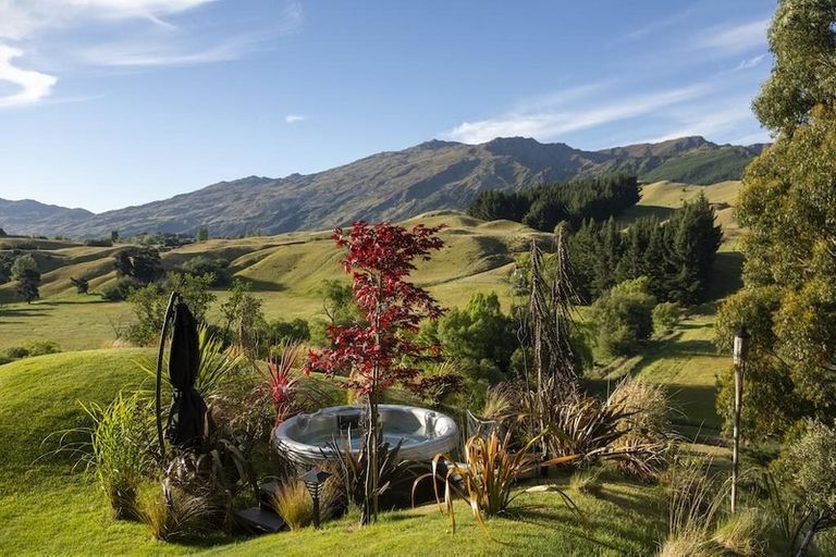 Photo of property in 376 Speargrass Flat Road, Speargrass Flat, Queenstown, 9371