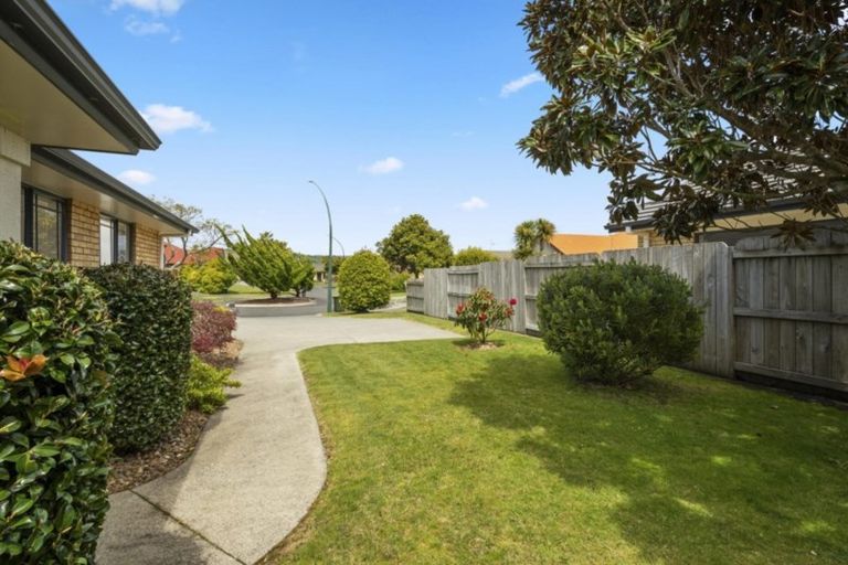 Photo of property in 39 Savannah Place, Papamoa Beach, Papamoa, 3118