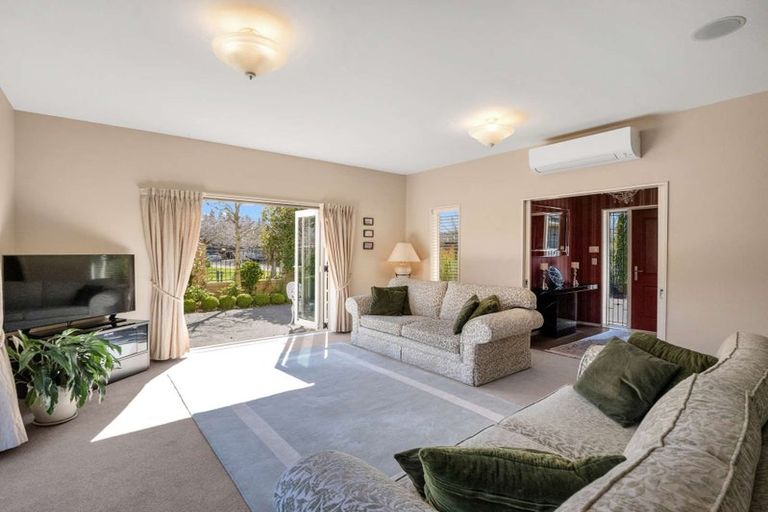 Photo of property in 6 Ascot Place, Rangiora, 7400