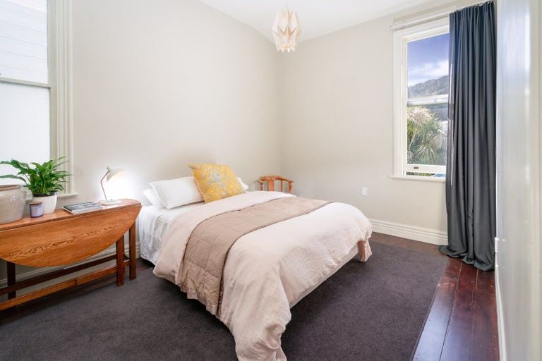 Photo of property in 91 Brougham Street, Mount Victoria, Wellington, 6011