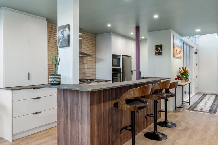 Photo of property in 74 Regency Crescent, Redwood, Christchurch, 8051