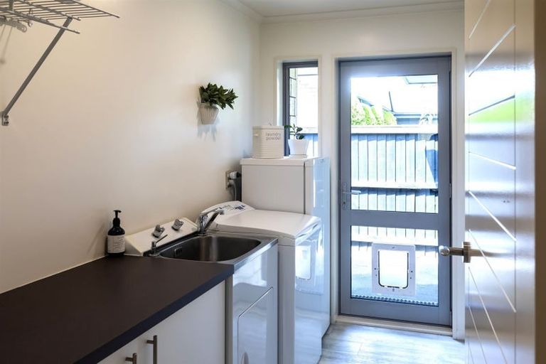 Photo of property in 43 Applefield Court, Northwood, Christchurch, 8051