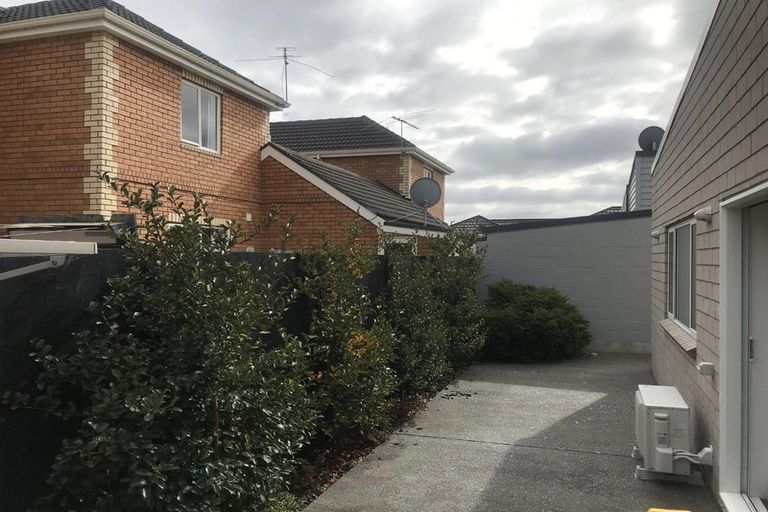 Photo of property in 2/10 George Street, Riccarton, Christchurch, 8041