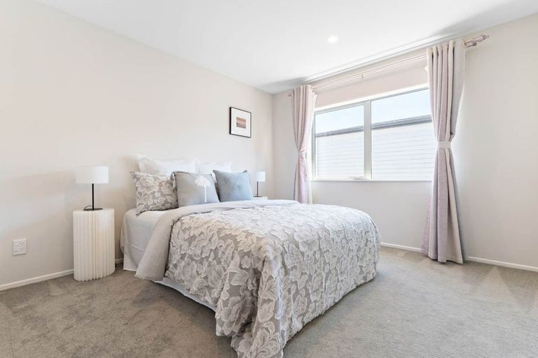 Photo of property in 11 Camp X Place, Whenuapai, Auckland, 0618