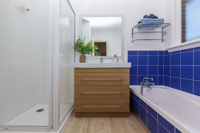 Photo of property in 32a Koromiko Street, Saint Martins, Christchurch, 8022