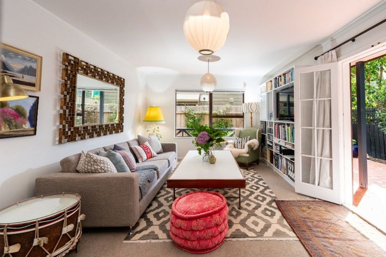 Photo of property in 85u4 Elizabeth Street, Mount Victoria, Wellington, 6011