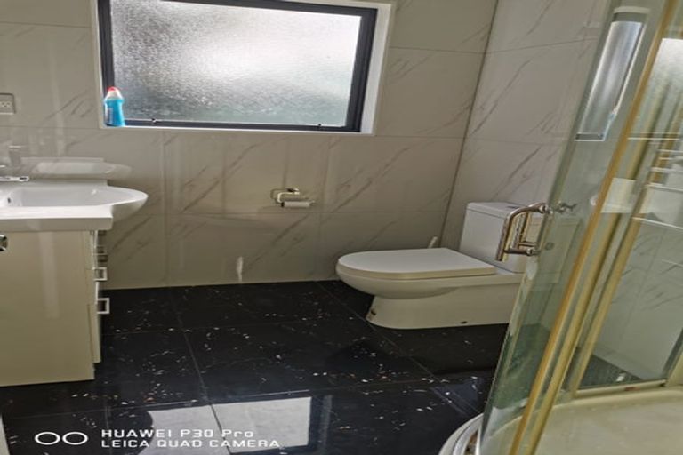 Photo of property in 21b Glen Norman Avenue, Henderson, Auckland, 0610