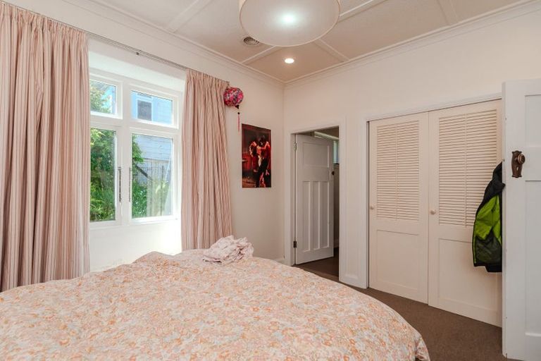 Photo of property in 11 Henderson Street, Karori, Wellington, 6012
