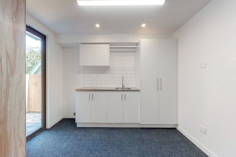 Photo of property in 4b Armour Avenue, Mount Victoria, Wellington, 6011