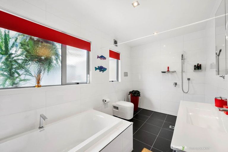 Photo of property in 65a Homebush Road, Khandallah, Wellington, 6035