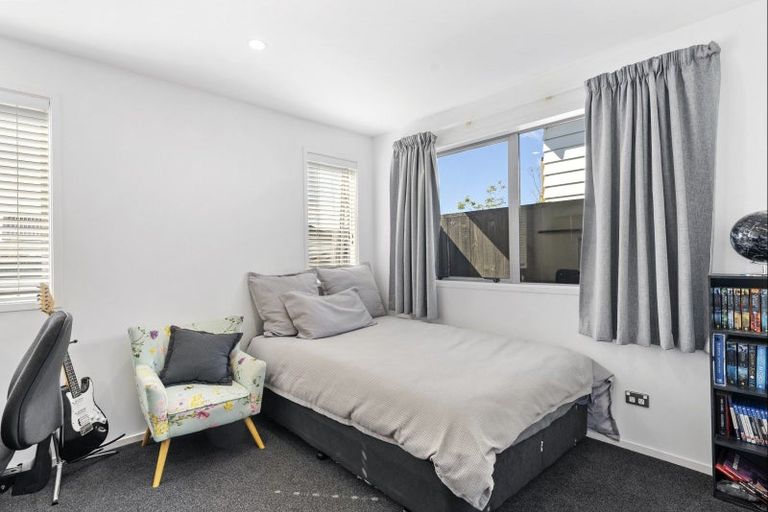Photo of property in 10 Pimelea Street, Papamoa Beach, Papamoa, 3118