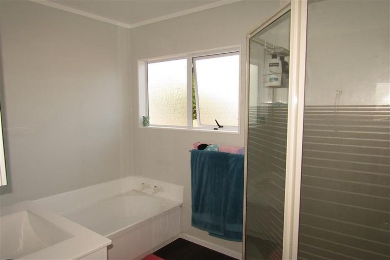 Photo of property in 11 Totara Street, Trentham, Upper Hutt, 5018