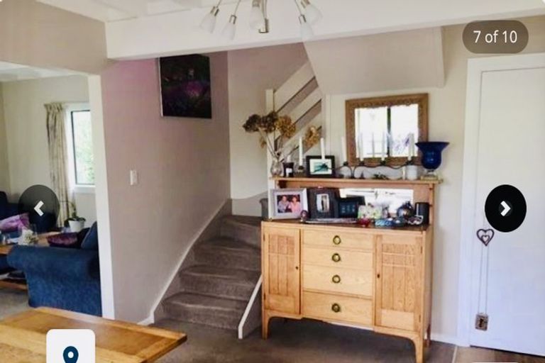 Photo of property in 1/70 Ayton Drive, Totara Vale, Auckland, 0629