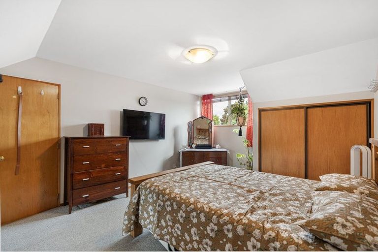 Photo of property in 2/9 Cherry Place, Casebrook, Christchurch, 8051