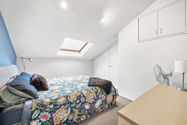 Photo of property in Courtenay Mews Apartments, 14/14 Alpha Street, Te Aro, Wellington, 6011
