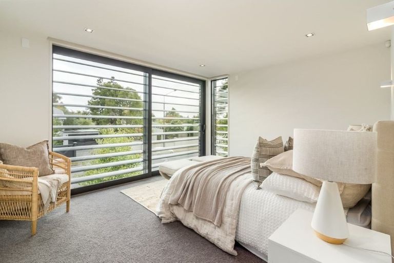 Photo of property in 140b Glandovey Road, Strowan, Christchurch, 8052