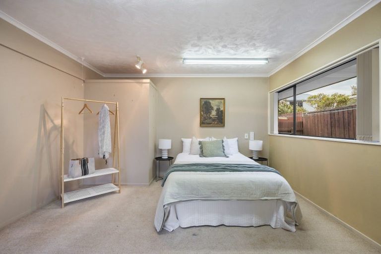Photo of property in 144 Victoria Avenue, Hokowhitu, Palmerston North, 4410