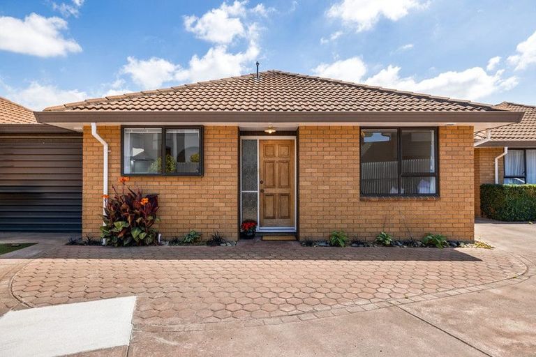 Photo of property in 3/12 Lyndon Street, Riccarton, Christchurch, 8011