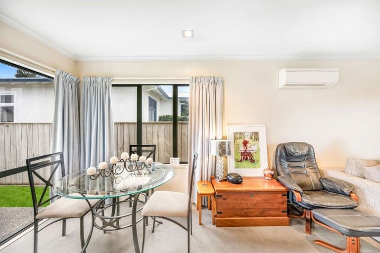 Photo of property in 800 Princes Street, Parkvale, Hastings, 4122