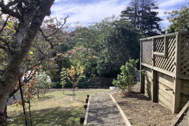 Photo of property in 13 Warwick Street, Wilton, Wellington, 6012