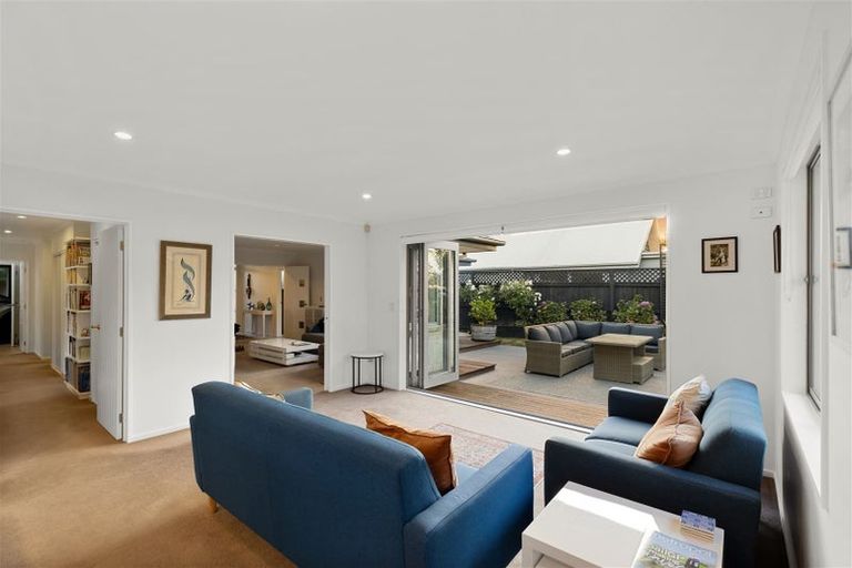 Photo of property in 4 Millpark Place, Northwood, Christchurch, 8051