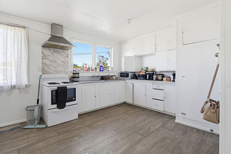 Photo of property in 26 Wilson Crescent, Highbury, Palmerston North, 4412