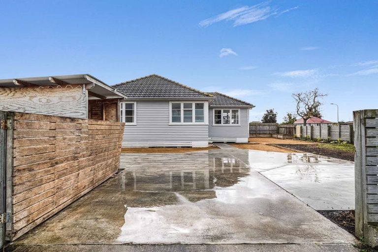 Photo of property in 36 Humber Street, Roslyn, Palmerston North, 4414