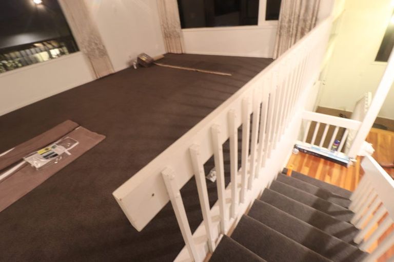 Photo of property in 23 Totara Grove, Hillcrest, Auckland, 0627