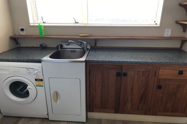 Photo of property in 83-85 Pitt Street, Palmerston North, 4410