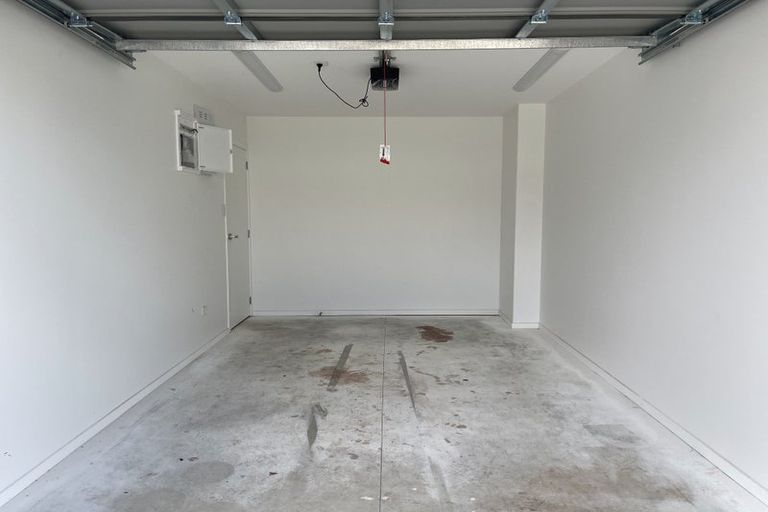 Photo of property in 128d Pooks Road, Ranui, Auckland, 0612