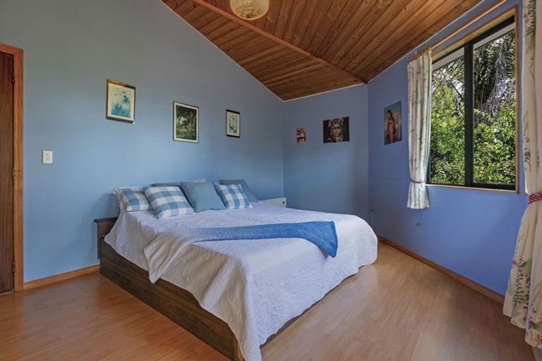 Photo of property in 32 Abergeldie Way, Cambridge, 3434