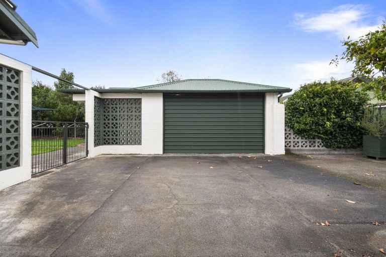 Photo of property in 60 Stanley Avenue, Palmerston North, 4414