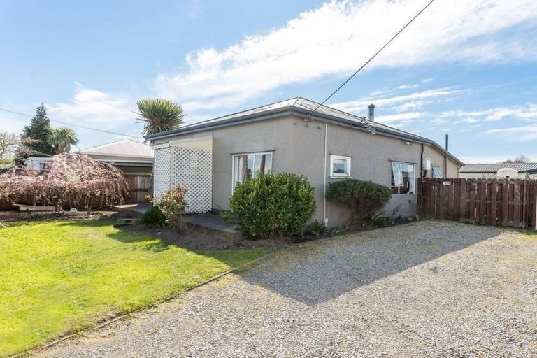 Photo of property in 7 Seymour Street, Hornby, Christchurch, 8042