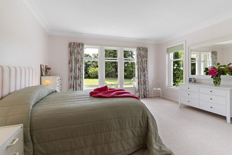 Photo of property in 152 No 1 Line, Tauwharenikau, Featherston, 5771