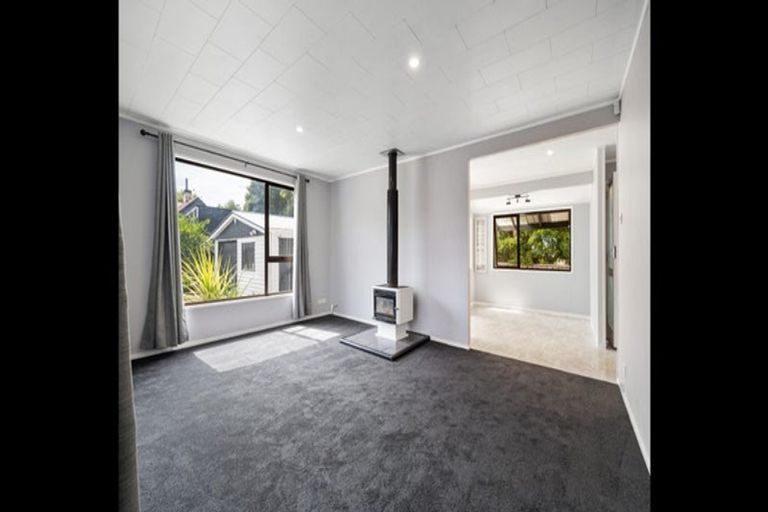 Photo of property in 179a Bridge Street, Bulls, 4818
