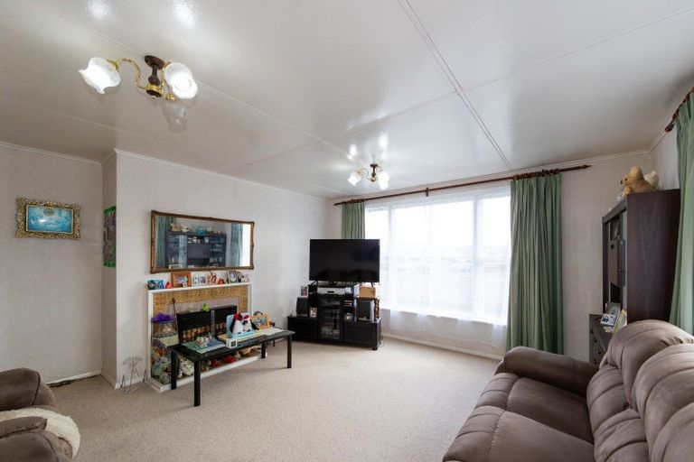 Photo of property in 73 Wilson Road, Flaxmere, Hastings, 4120