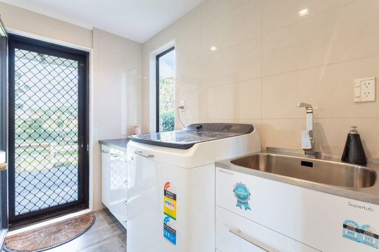 Photo of property in 168 Te Hapua Road, Te Horo, Otaki, 5581