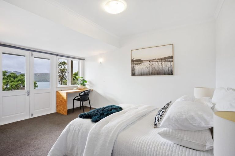 Photo of property in 48 Maida Vale Road, Roseneath, Wellington, 6011