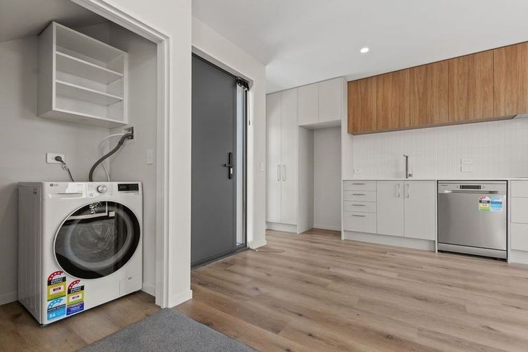 Photo of property in 4/33 Russell Street, Linwood, Christchurch, 8062