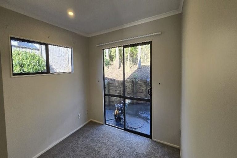 Photo of property in 17 Skye Road, East Tamaki Heights, Auckland, 2016