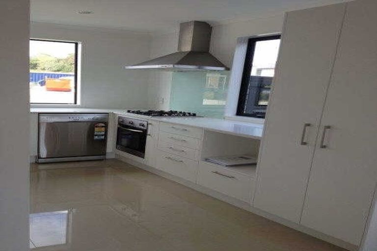 Photo of property in 7 Lane Cameron Place, Flat Bush, Auckland, 2019
