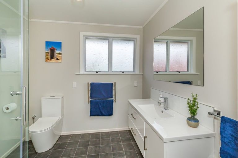 Photo of property in 174 Muhunoa Road West, Ohau, 5570