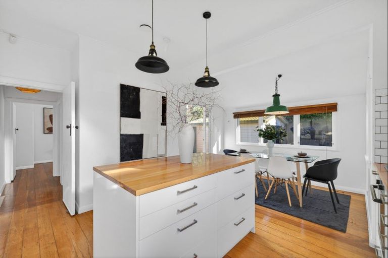 Photo of property in 1/44 Emano Street, Toi Toi, Nelson, 7010