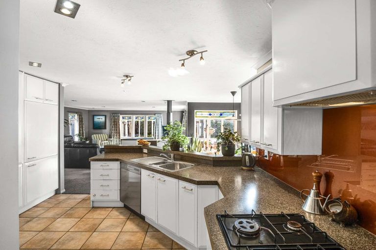 Photo of property in 1/24a Larch Place, Casebrook, Christchurch, 8051
