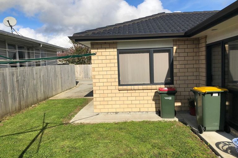 Photo of property in 41c Kelvin Road, Papakura, 2110