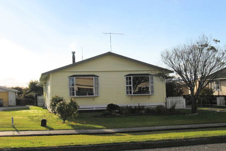 Photo of property in 55 Livingstone Street, Hokitika, 7810