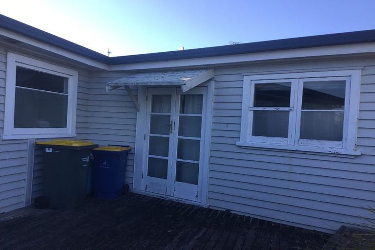 Photo of property in 50 Rosier Road, Glen Eden, Auckland, 0602