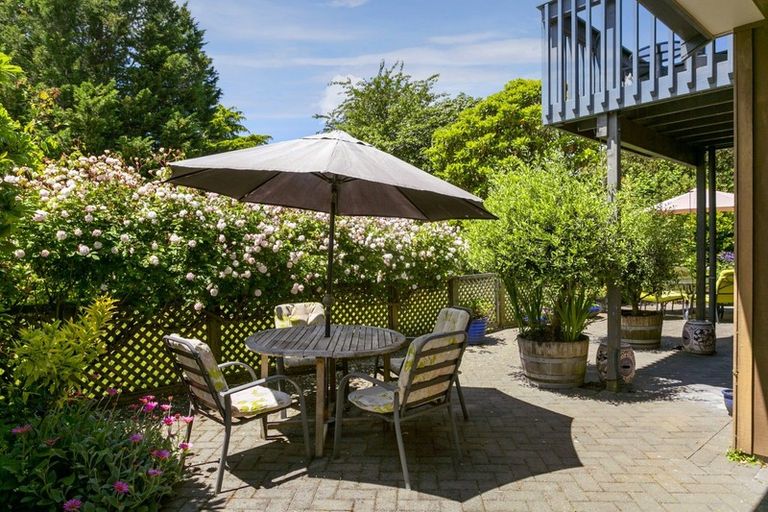 Photo of property in 2/22 Ngamotu Road, Taupo, 3330