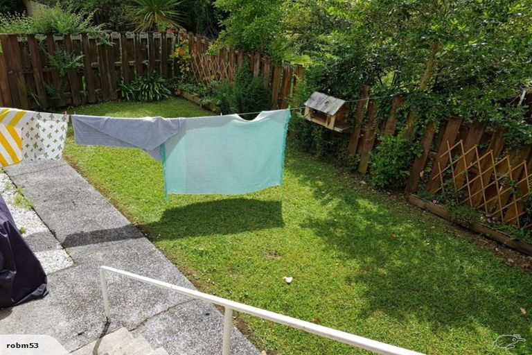 Photo of property in 2/27 Sydney Street, Hauraki, Auckland, 0622